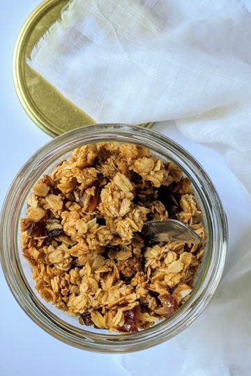 baked honey cinnamon granola in a jar